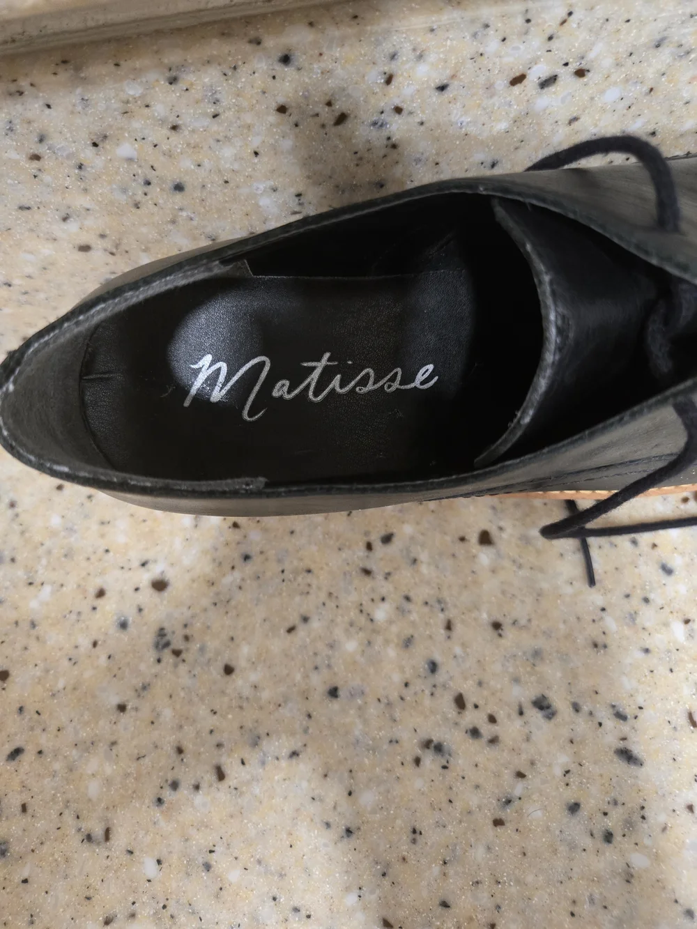 polished black